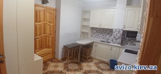 Сдам <a class='adt__geo' href='/nerukhomist/orenda-kvartyr-budynkiv/kvartyry/kyiv-misto/q-2-кімнатні/'>2 кімнати</a>-комнатную квартиру, Деревянная