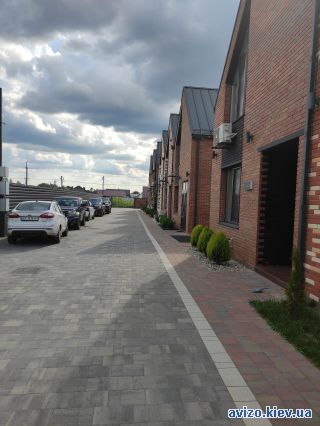 Продажа земли, Новые Петровцы