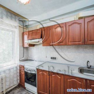 Продам <a class='adt__geo' href='/nerukhomist/prodazh-kvartyr-budynkiv/kvartyry/kyiv-misto/q-2-кімнатні/'>2 кімнати</a>-комнатную квартиру, ст.м. Берестейская