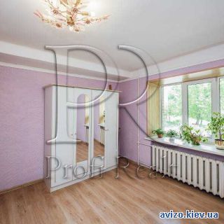 <a class='adt__geo' href='/nerukhomist/prodazh-kvartyr-budynkiv/kvartyry/kyiv-misto/q-3-кімнатні/'>3 кімнати</a>-комнатная квартира, ст.м. Политехнический институт