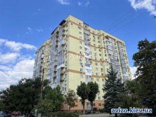 Продам <a class='adt__geo' href='/nerukhomist/prodazh-kvartyr-budynkiv/kvartyry/kyiv-misto/q-2-кімнатні/'>2 кімнати</a>-комнатную квартиру