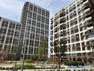 Продажа <a class='adt__geo' href='/nerukhomist/prodazh-kvartyr-budynkiv/kvartyry/kyiv-misto/q-3-кімнатні/'>3 кімнати</a>-комнатной квартиры