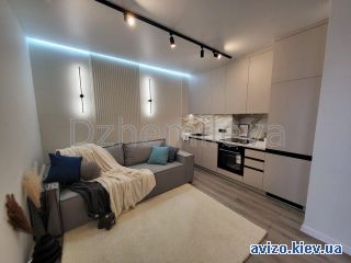 Продажа <a class='adt__geo' href='/nerukhomist/prodazh-kvartyr-budynkiv/kvartyry/kyiv-misto/q-2-кімнатні/'>2 кімнати</a>-комнатной квартиры