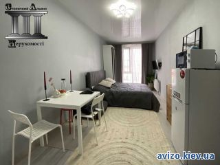 Продам <a class='adt__geo' href='/nerukhomist/prodazh-kvartyr-budynkiv/kvartyry/kyiv-misto/q-1-кімнатні/'>1 кімната</a>-комнатную квартиру, ст.м. Васильковская