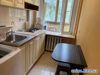 Сдам <a class='adt__geo' href='/nerukhomist/orenda-kvartyr-budynkiv/kvartyry/kyiv-misto/q-1-кімнатні/'>1 кімната</a>-комнатную квартиру, ст.м. Политехнический институт