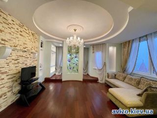 Сдаю <a class='adt__geo' href='/nerukhomist/orenda-kvartyr-budynkiv/kvartyry/kyiv-misto/q-2-кімнатні/'>2 кімнати</a>-комнатную квартиру