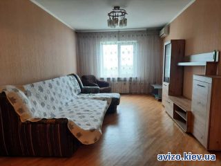 <a class='adt__geo' href='/nerukhomist/prodazh-kvartyr-budynkiv/kvartyry/kyiv-misto/q-3-кімнатні/'>3 кімнати</a>-комнатная квартира, ст.м. Героев Днепра