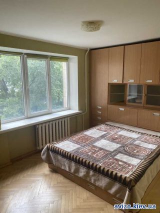 Продается <a class='adt__geo' href='/nerukhomist/prodazh-kvartyr-budynkiv/kvartyry/kyiv-misto/q-2-кімнатні/'>2 кімнати</a>-комнатная квартира, ст.м. Печерская