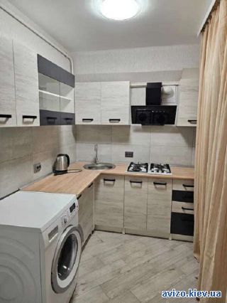 Продажа <a class='adt__geo' href='/nerukhomist/prodazh-kvartyr-budynkiv/kvartyry/kyiv-misto/q-2-кімнатні/'>2 кімнати</a>-комнатной квартиры, ст.м. Левобережная