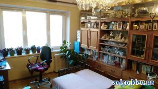 Продажа <a class='adt__geo' href='/nerukhomist/prodazh-kvartyr-budynkiv/kvartyry/kyiv-misto/q-3-кімнатні/'>3 кімнати</a>-комнатной квартиры, ст.м. Дарница