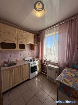 Продается <a class='adt__geo' href='/nerukhomist/prodazh-kvartyr-budynkiv/kvartyry/kyivska-oblast/q-2-кімнатні/'>2 кімнати</a>-комнатная квартира, Бузовая
