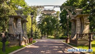 Сдам <a class='adt__geo' href='/nerukhomist/orenda-kvartyr-budynkiv/kvartyry/kyiv-misto/q-3-кімнатні/'>3 кімнати</a>-комнатную квартиру