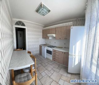 Сдается <a class='adt__geo' href='/nerukhomist/orenda-kvartyr-budynkiv/kvartyry/kyiv-misto/q-2-кімнатні/'>2 кімнати</a>-комнатная квартира