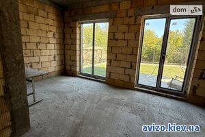 Продаю таунхаус, Буча