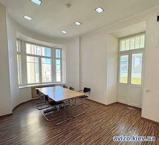 Аренда офиса 110 м² с мебелью, Костельная, Майдан Незалежности, Центр