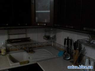 сдам однокомнатную квартиру метро Академгородок 5 мин.пешком