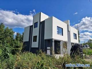 Дуплекс в лісовій частині Ірпеня