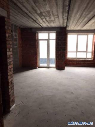 На набережной квартира