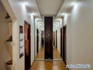 2х комнатная в Гостомеле с ремонтом возле школы