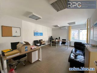 Сдам офис, ст.м. Дворец Спорта
