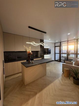 Продаю <a class='adt__geo' href='/nerukhomist/prodazh-kvartyr-budynkiv/kvartyry/kyiv-misto/q-1-кімнатні/'>1 кімната</a>-комнатную квартиру