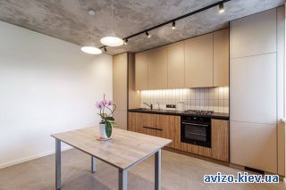 Продается <a class='adt__geo' href='/nerukhomist/prodazh-kvartyr-budynkiv/kvartyry/kyivska-oblast/q-3-кімнатні/'>3 кімнати</a>-комнатная квартира