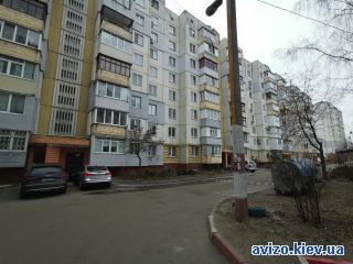 <a class='adt__geo' href='/nerukhomist/prodazh-kvartyr-budynkiv/kvartyry/kyivska-oblast/q-3-кімнатні/'>3 кімнати</a>-комнатная квартира, Белая Церковь