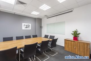 Сдаю офис, ст.м. Дворец Спорта