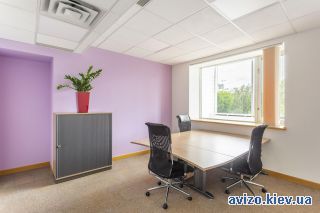 Сдается офис, ст.м. Дворец Спорта