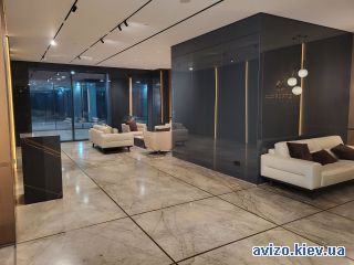 Продаю <a class='adt__geo' href='/nerukhomist/prodazh-kvartyr-budynkiv/kvartyry/kyiv-misto/q-багатокімнатні/'>5 кімнат</a>-комнатную квартиру