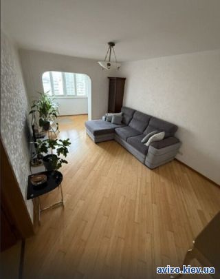Сдается <a class='adt__geo' href='/nerukhomist/orenda-kvartyr-budynkiv/kvartyry/kyiv-misto/q-2-кімнатні/'>2 кімнати</a>-комнатная квартира, ст.м. Позняки