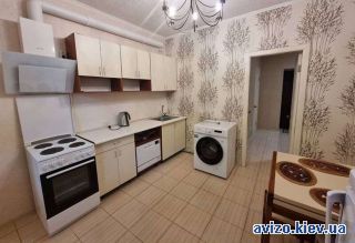 Сдам <a class='adt__geo' href='/nerukhomist/orenda-kvartyr-budynkiv/kvartyry/kyiv-misto/q-2-кімнатні/'>2 кімнати</a>-комнатную квартиру, ст.м. Позняки