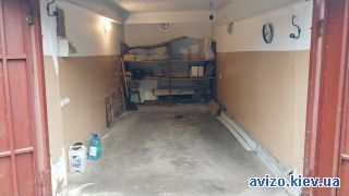Сдаю гараж, ст.м. Печерская