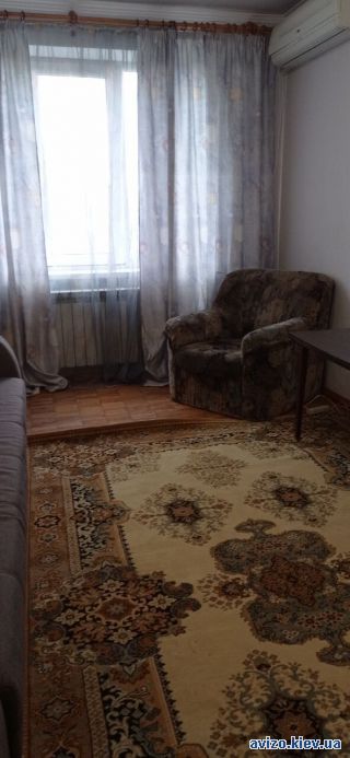 Сдаю <a class='adt__geo' href='/nerukhomist/orenda-kvartyr-budynkiv/kvartyry/kyiv-misto/q-2-кімнатні/'>2 кімнати</a>-комнатную квартиру, ст.м. Левобережная