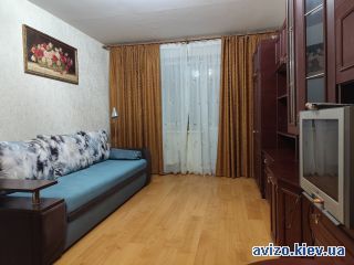 Сдается <a class='adt__geo' href='/nerukhomist/orenda-kvartyr-budynkiv/kvartyry/kyiv-misto/q-2-кімнатні/'>2 кімнати</a>-комнатная квартира
