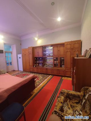 Сдается <a class='adt__geo' href='/nerukhomist/orenda-kvartyr-budynkiv/kvartyry/kyiv-misto/q-3-кімнатні/'>3 кімнати</a>-комнатная квартира, ст.м. Вокзальная