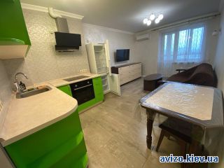 Сдам <a class='adt__geo' href='/nerukhomist/orenda-kvartyr-budynkiv/kvartyry/kyiv-misto/q-1-кімнатні/'>1 кімната</a>-комнатную комнату, ст.м. Шулявская