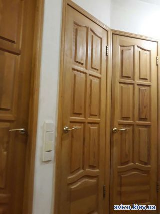 <a class='adt__geo' href='/nerukhomist/prodazh-kvartyr-budynkiv/kvartyry/kyiv-misto/q-3-кімнатні/'>3 кімнати</a>-комнатная комната