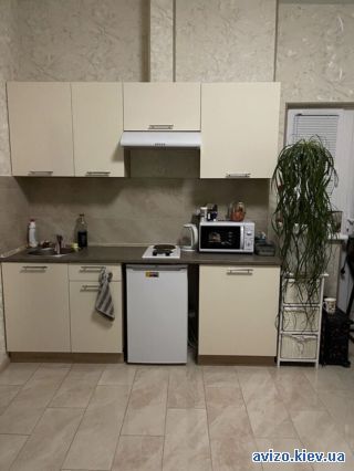 Продам <a class='adt__geo' href='/nerukhomist/prodazh-kvartyr-budynkiv/kvartyry/kyiv-misto/q-1-кімнатні/'>1 кімната</a>-комнатную квартиру