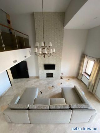 Продам <a class='adt__geo' href='/nerukhomist/prodazh-kvartyr-budynkiv/kvartyry/kyiv-misto/q-4-кімнатні/'>4 кімнати</a>-комнатную квартиру
