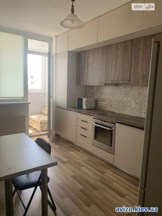 Продам <a class='adt__geo' href='/nerukhomist/prodazh-kvartyr-budynkiv/kvartyry/kyiv-misto/q-1-кімнатні/'>1 кімната</a>-комнатную квартиру, ст.м. Оболонь