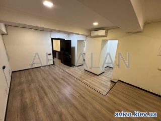 Продажа помещения, ст.м. Майдан Независимости