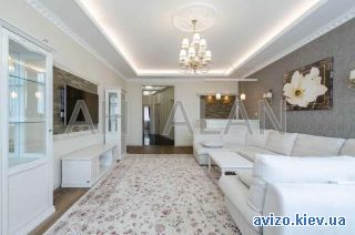 Продается <a class='adt__geo' href='/nerukhomist/prodazh-kvartyr-budynkiv/kvartyry/kyiv-misto/q-3-кімнатні/'>3 кімнати</a>-комнатная квартира