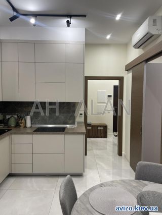 Аренда <a class='adt__geo' href='/nerukhomist/orenda-kvartyr-budynkiv/kvartyry/kyiv-misto/q-1-кімнатні/'>1 кімната</a>-комнатной квартиры, ст.м. Шулявская