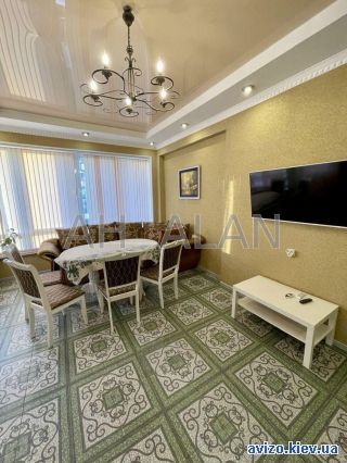 Аренда <a class='adt__geo' href='/nerukhomist/orenda-kvartyr-budynkiv/kvartyry/kyiv-misto/q-2-кімнатні/'>2 кімнати</a>-комнатной квартиры