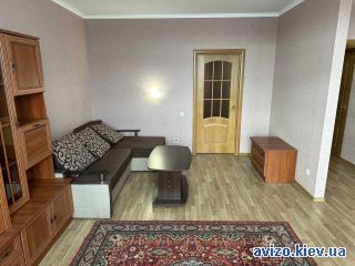 Сдам <a class='adt__geo' href='/nerukhomist/orenda-kvartyr-budynkiv/kvartyry/kyiv-misto/q-1-кімнатні/'>1 кімната</a>-комнатную квартиру, ст.м. Нивки