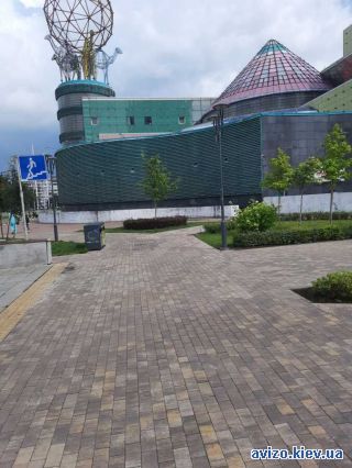 Здание, ст.м. Оболонь