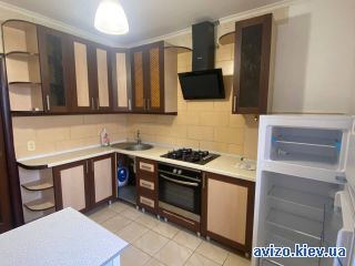 Продажа <a class='adt__geo' href='/nerukhomist/prodazh-kvartyr-budynkiv/kvartyry/kyivska-oblast/q-4-кімнатні/'>4 кімнати</a>-комнатной квартиры, Ирпень