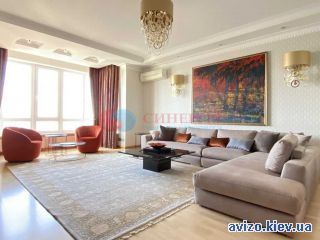 Сдам <a class='adt__geo' href='/nerukhomist/orenda-kvartyr-budynkiv/kvartyry/kyiv-misto/q-3-кімнатні/'>3 кімнати</a>-комнатную квартиру