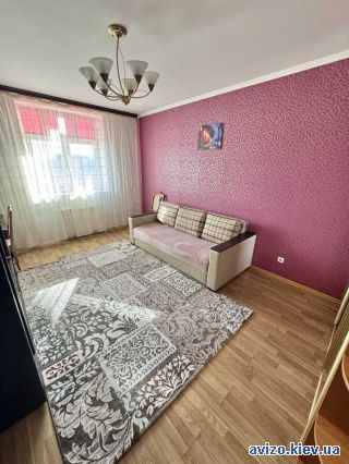 Сдается <a class='adt__geo' href='/nerukhomist/orenda-kvartyr-budynkiv/kvartyry/kyiv-misto/q-1-кімнатні/'>1 кімната</a>-комнатная квартира, ст.м. Минская